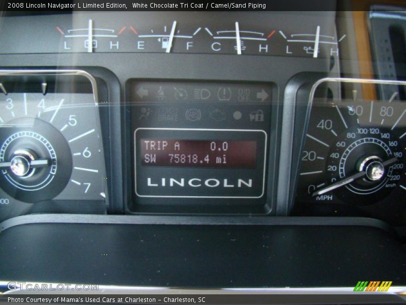 White Chocolate Tri Coat / Camel/Sand Piping 2008 Lincoln Navigator L Limited Edition