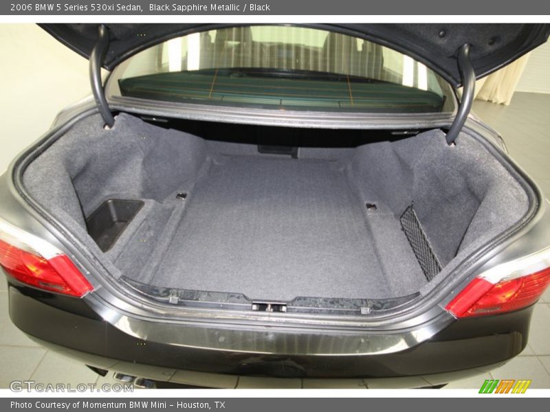 Black Sapphire Metallic / Black 2006 BMW 5 Series 530xi Sedan