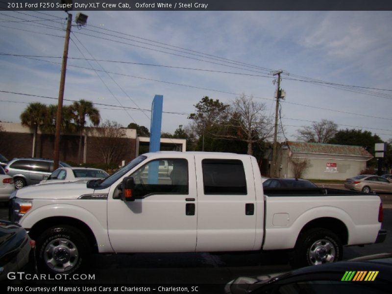 Oxford White / Steel Gray 2011 Ford F250 Super Duty XLT Crew Cab