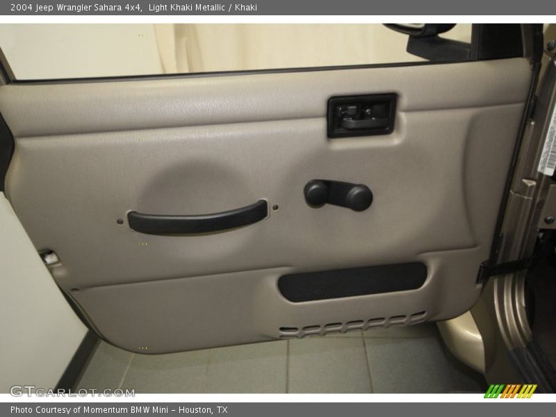 Light Khaki Metallic / Khaki 2004 Jeep Wrangler Sahara 4x4