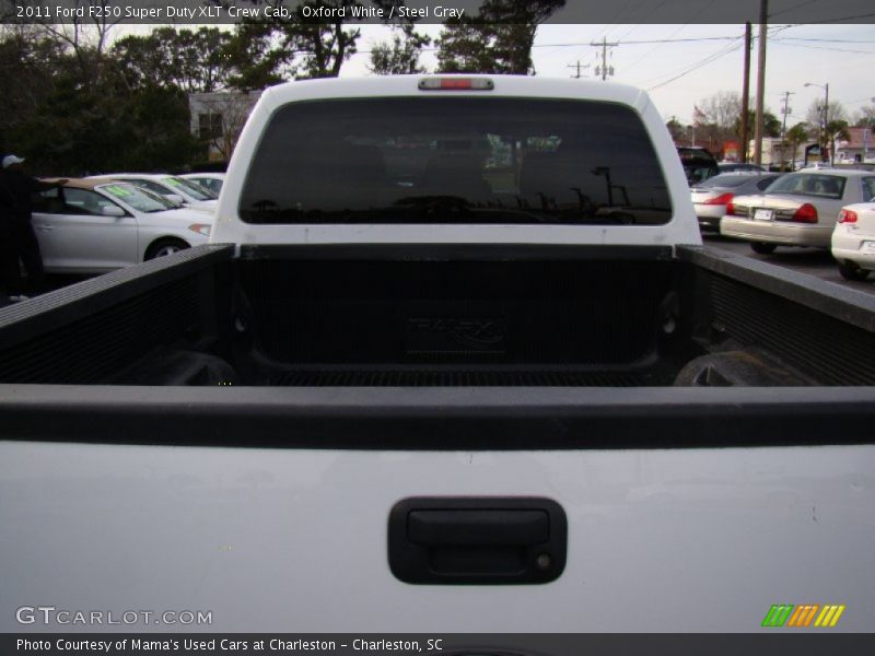 Oxford White / Steel Gray 2011 Ford F250 Super Duty XLT Crew Cab