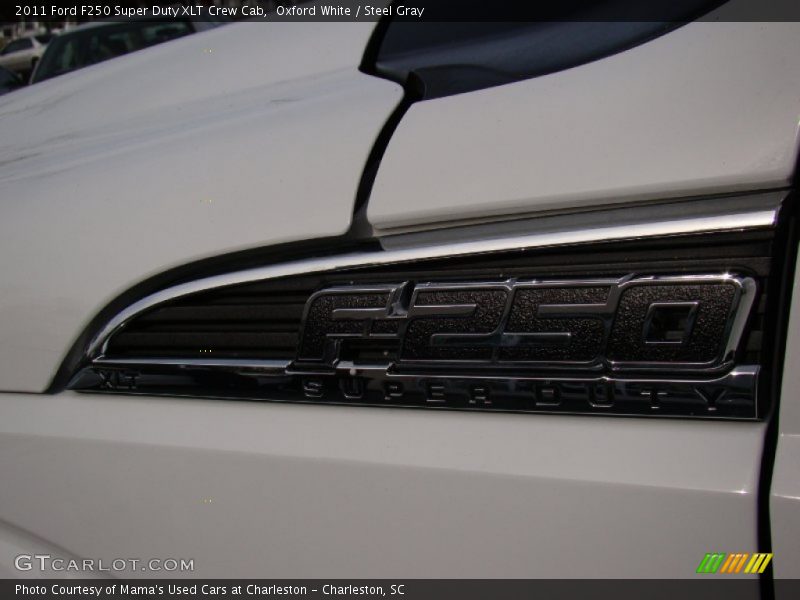 Oxford White / Steel Gray 2011 Ford F250 Super Duty XLT Crew Cab