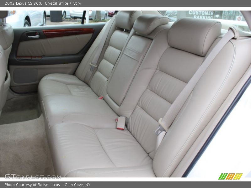 Crystal White / Ivory 2003 Lexus GS 300