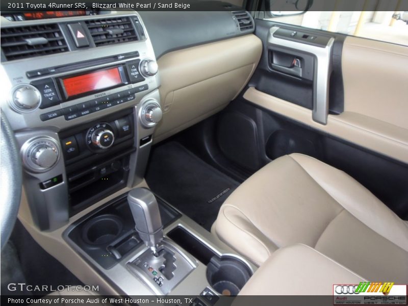 Blizzard White Pearl / Sand Beige 2011 Toyota 4Runner SR5