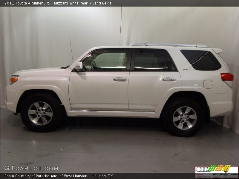 Blizzard White Pearl / Sand Beige 2011 Toyota 4Runner SR5