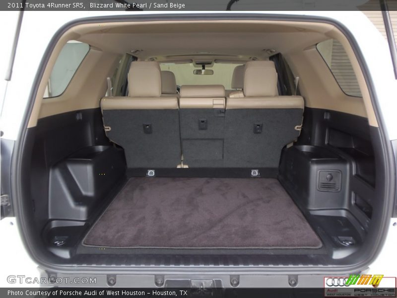 Blizzard White Pearl / Sand Beige 2011 Toyota 4Runner SR5