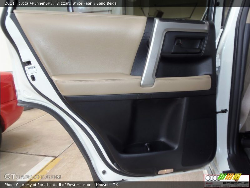 Blizzard White Pearl / Sand Beige 2011 Toyota 4Runner SR5