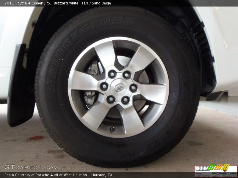 Blizzard White Pearl / Sand Beige 2011 Toyota 4Runner SR5