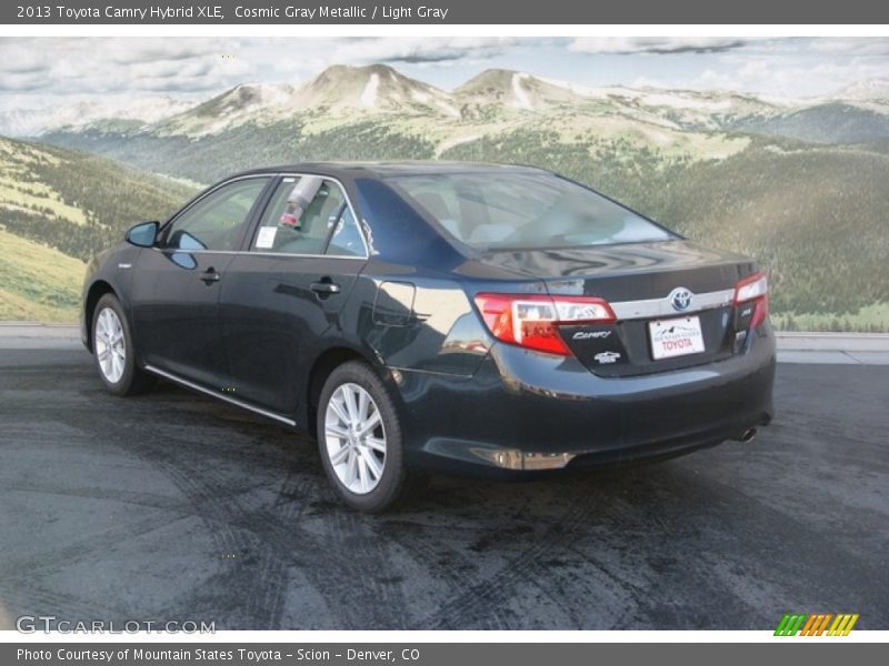 Cosmic Gray Metallic / Light Gray 2013 Toyota Camry Hybrid XLE