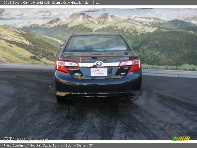 Cosmic Gray Metallic / Light Gray 2013 Toyota Camry Hybrid XLE