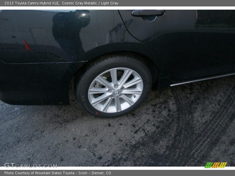  2013 Camry Hybrid XLE Wheel