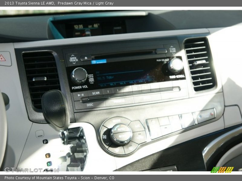 Predawn Gray Mica / Light Gray 2013 Toyota Sienna LE AWD