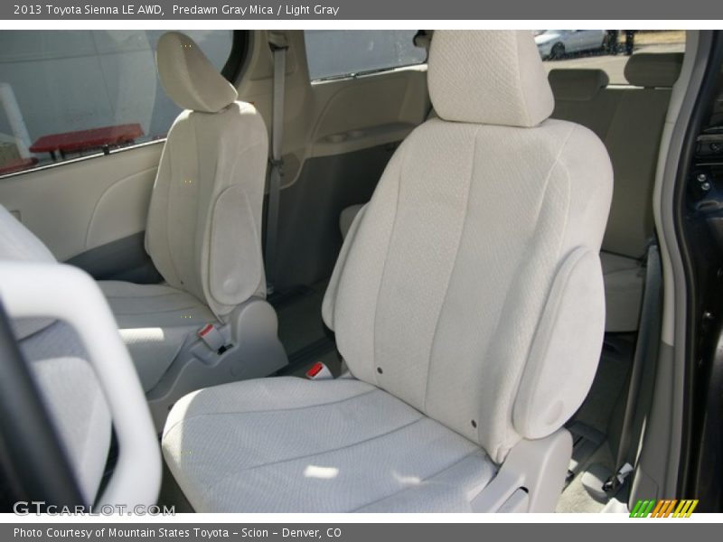 Predawn Gray Mica / Light Gray 2013 Toyota Sienna LE AWD