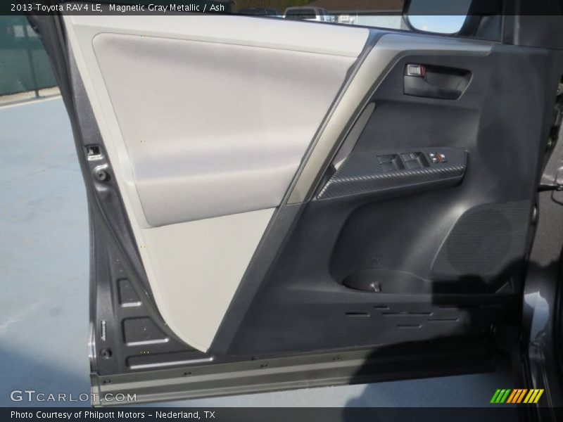 Magnetic Gray Metallic / Ash 2013 Toyota RAV4 LE