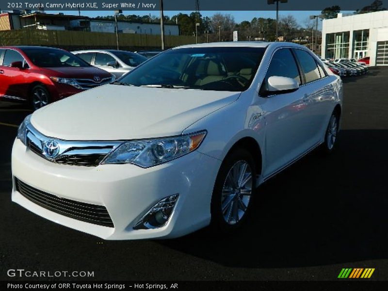 Super White / Ivory 2012 Toyota Camry Hybrid XLE