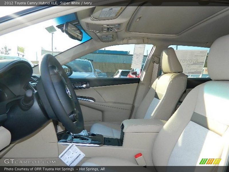 Super White / Ivory 2012 Toyota Camry Hybrid XLE