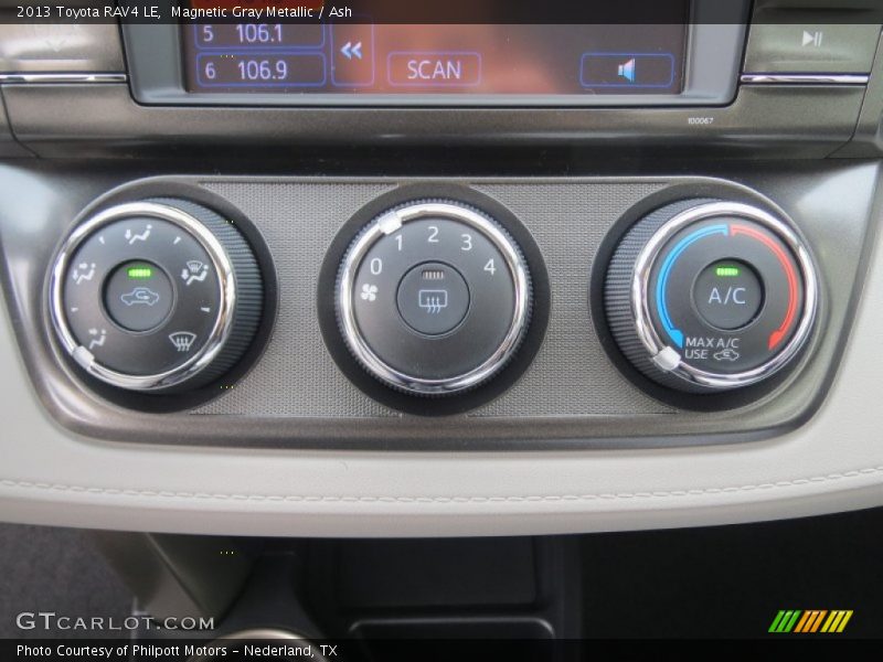 Controls of 2013 RAV4 LE