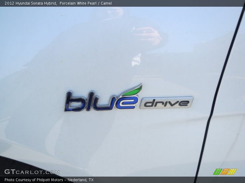 Porcelain White Pearl / Camel 2012 Hyundai Sonata Hybrid