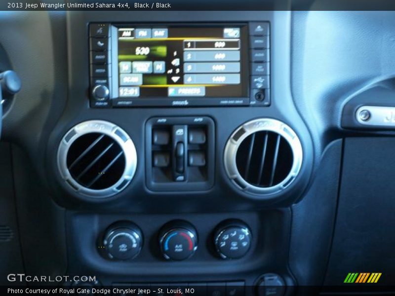 Black / Black 2013 Jeep Wrangler Unlimited Sahara 4x4