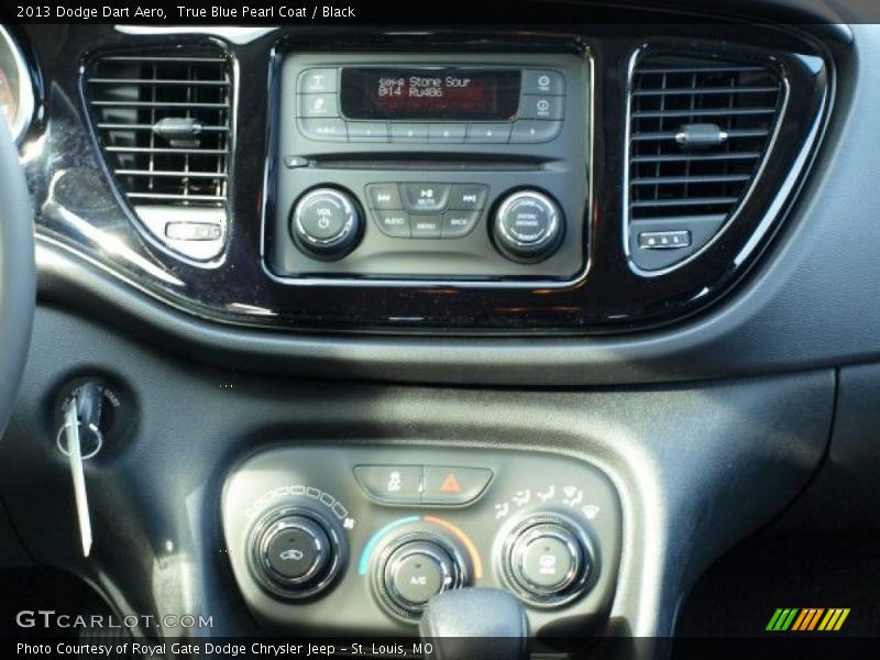 True Blue Pearl Coat / Black 2013 Dodge Dart Aero