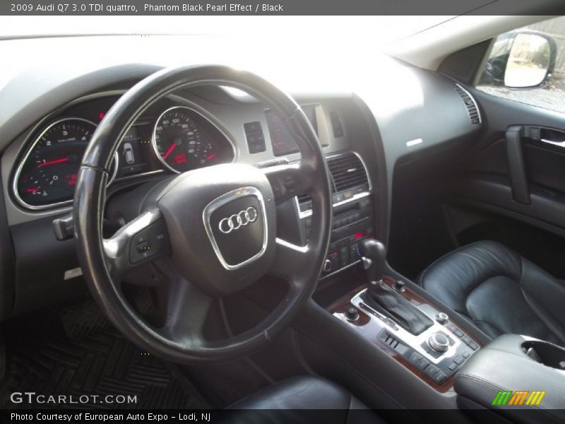 Phantom Black Pearl Effect / Black 2009 Audi Q7 3.0 TDI quattro