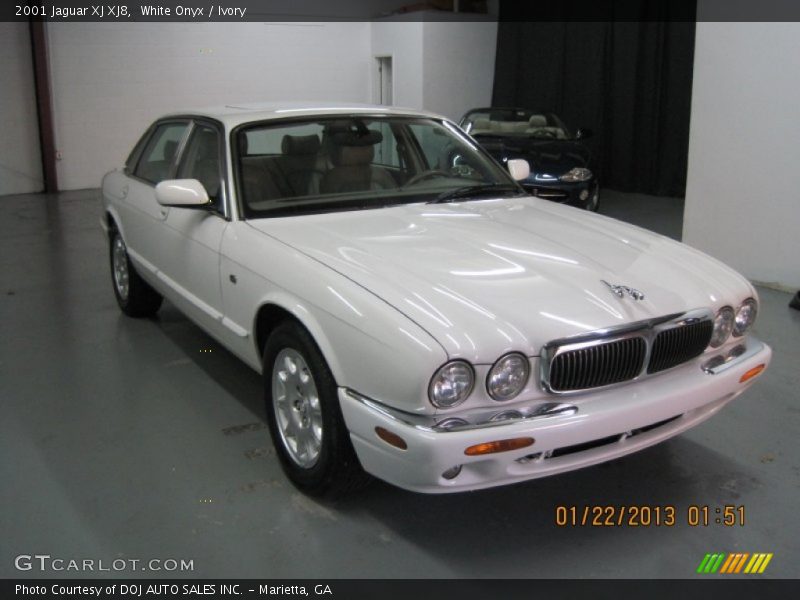 White Onyx / Ivory 2001 Jaguar XJ XJ8