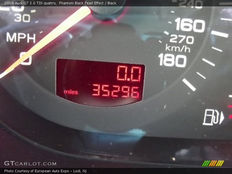 Phantom Black Pearl Effect / Black 2009 Audi Q7 3.0 TDI quattro