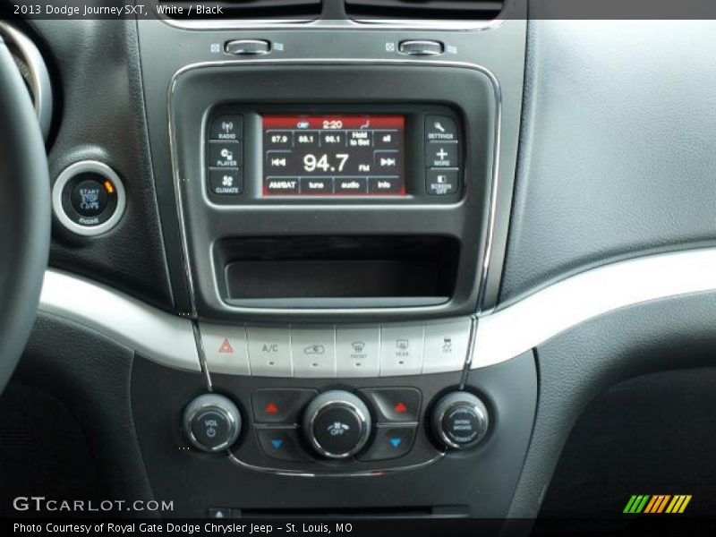 White / Black 2013 Dodge Journey SXT