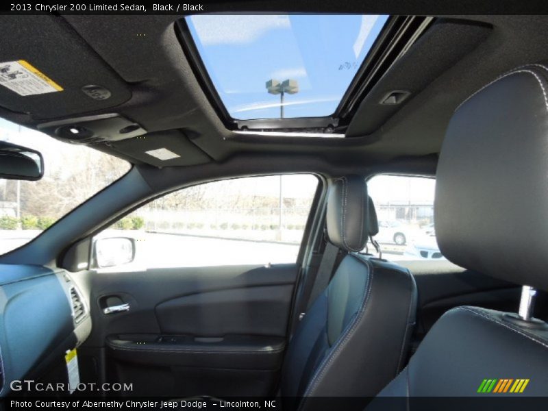 Black / Black 2013 Chrysler 200 Limited Sedan