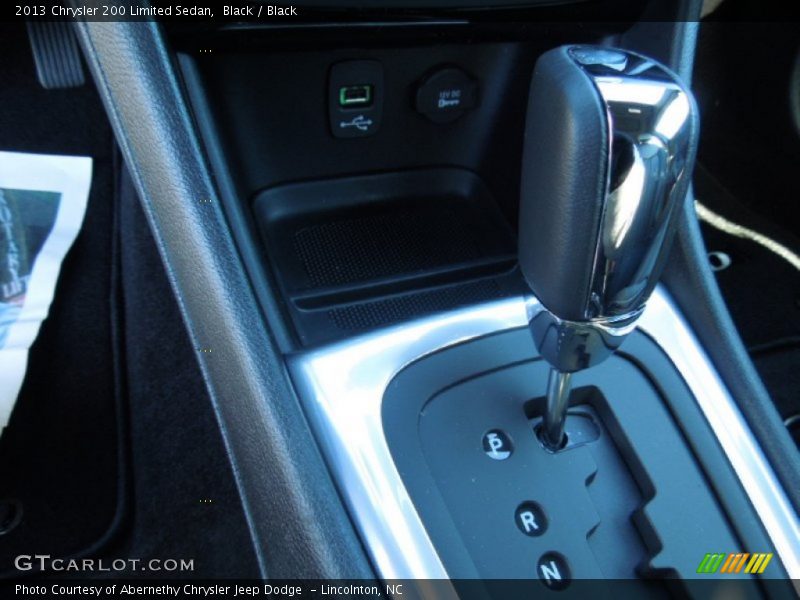 Black / Black 2013 Chrysler 200 Limited Sedan