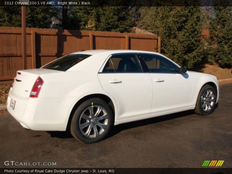  2013 300 S V8 AWD Bright White