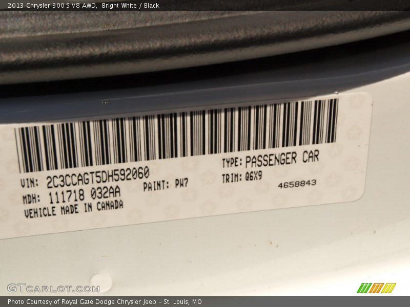 2013 300 S V8 AWD Bright White Color Code PW7