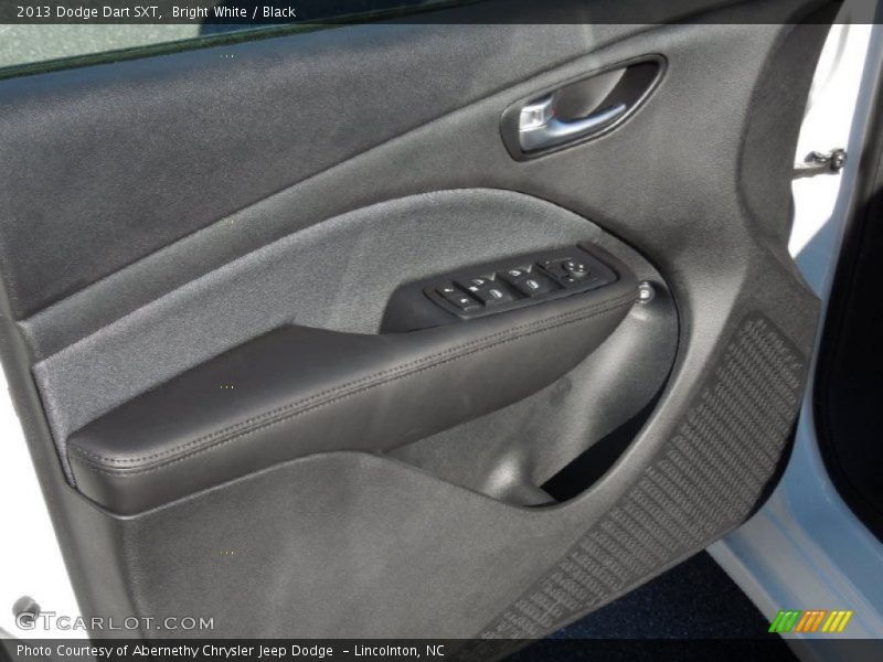 Bright White / Black 2013 Dodge Dart SXT