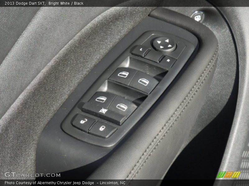 Bright White / Black 2013 Dodge Dart SXT