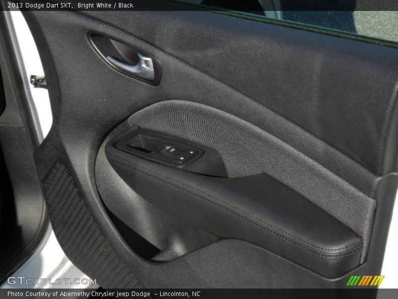 Bright White / Black 2013 Dodge Dart SXT