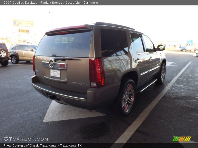 Radiant Bronze / Cocoa/Light Cashmere 2007 Cadillac Escalade