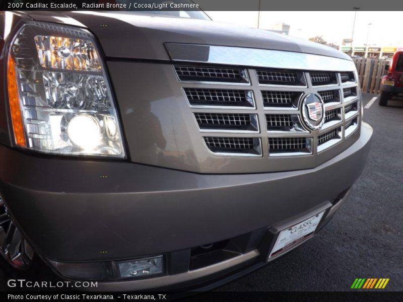Radiant Bronze / Cocoa/Light Cashmere 2007 Cadillac Escalade