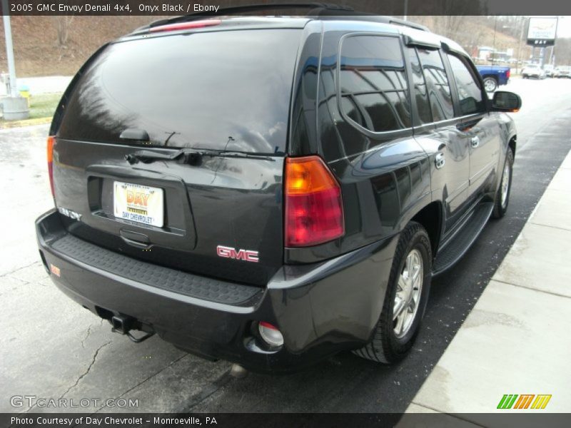 Onyx Black / Ebony 2005 GMC Envoy Denali 4x4