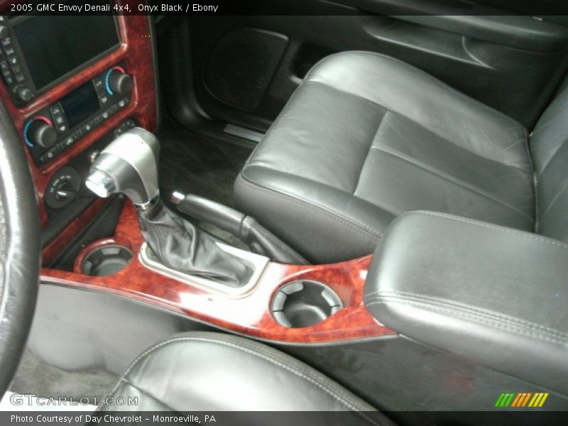 Onyx Black / Ebony 2005 GMC Envoy Denali 4x4