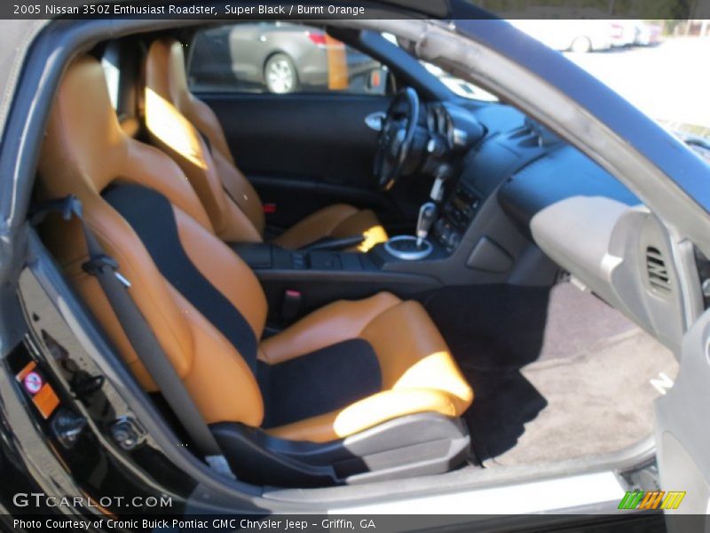 Super Black / Burnt Orange 2005 Nissan 350Z Enthusiast Roadster