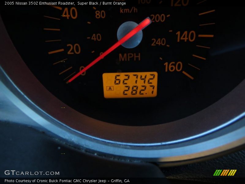 Super Black / Burnt Orange 2005 Nissan 350Z Enthusiast Roadster