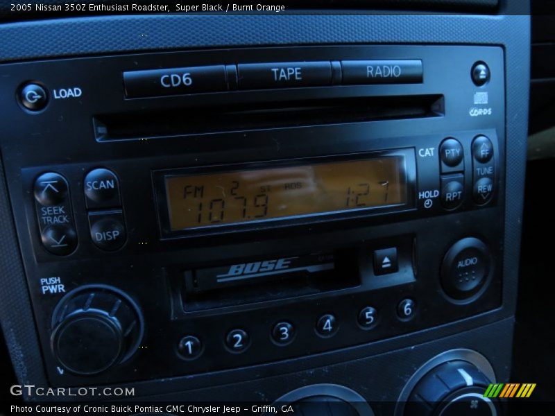 Audio System of 2005 350Z Enthusiast Roadster