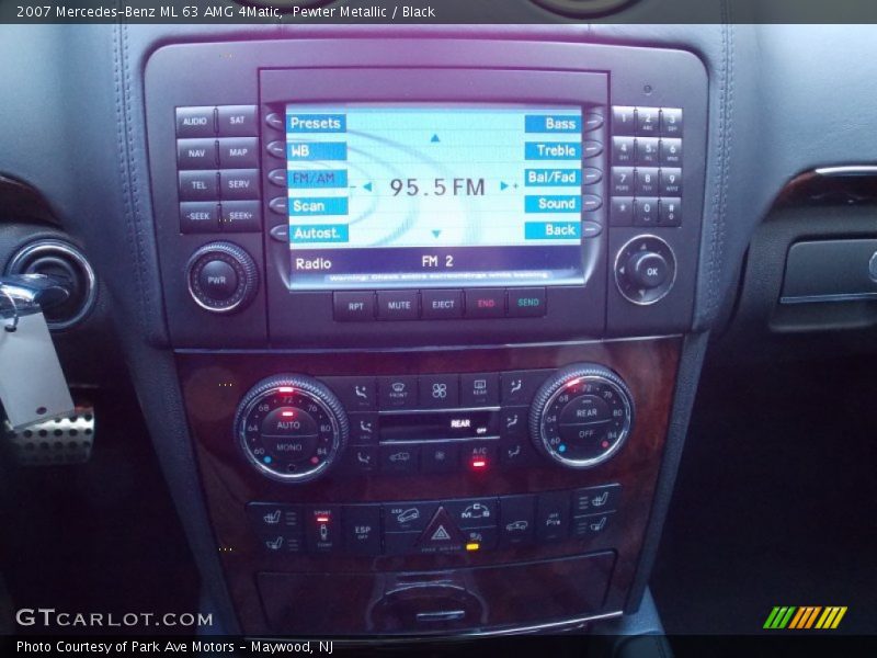 Controls of 2007 ML 63 AMG 4Matic