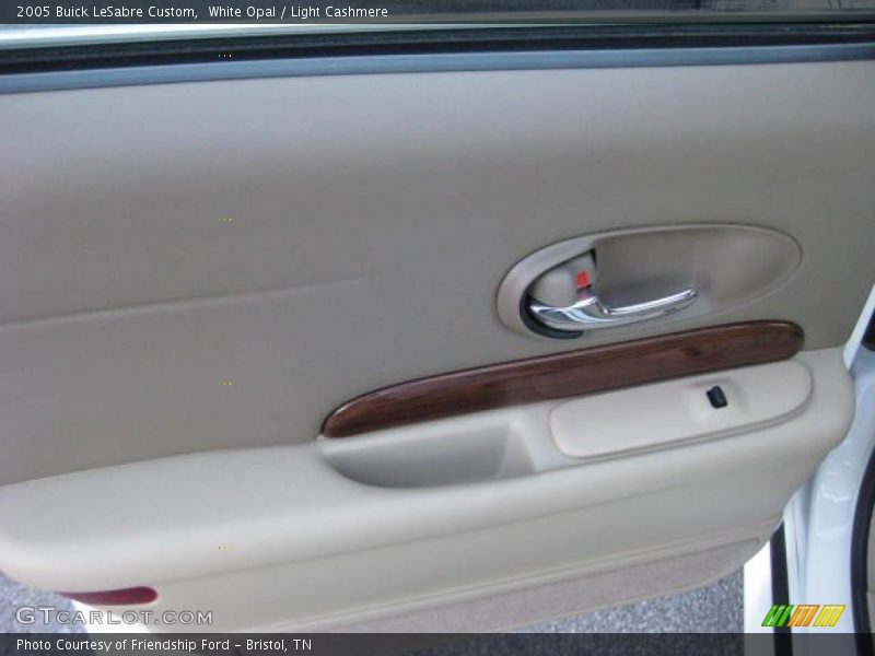 White Opal / Light Cashmere 2005 Buick LeSabre Custom