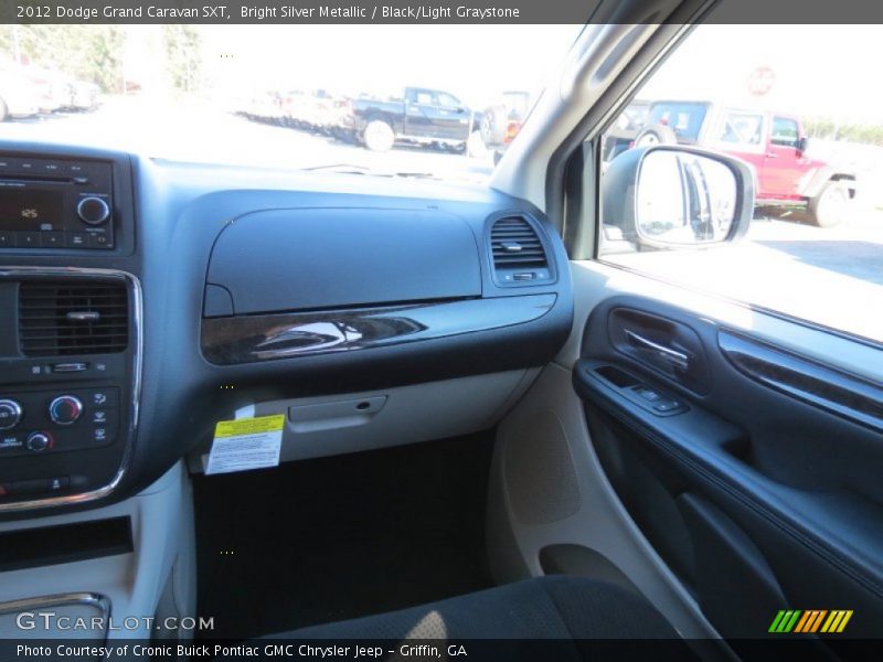 Bright Silver Metallic / Black/Light Graystone 2012 Dodge Grand Caravan SXT