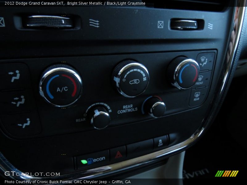 Bright Silver Metallic / Black/Light Graystone 2012 Dodge Grand Caravan SXT