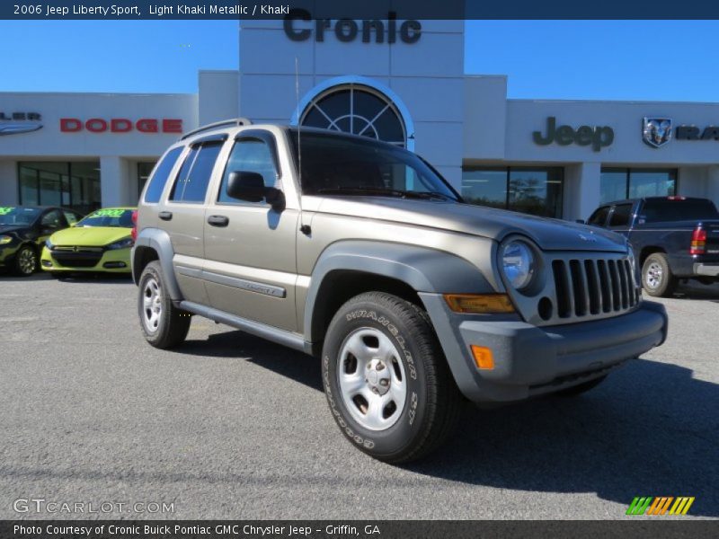 Light Khaki Metallic / Khaki 2006 Jeep Liberty Sport
