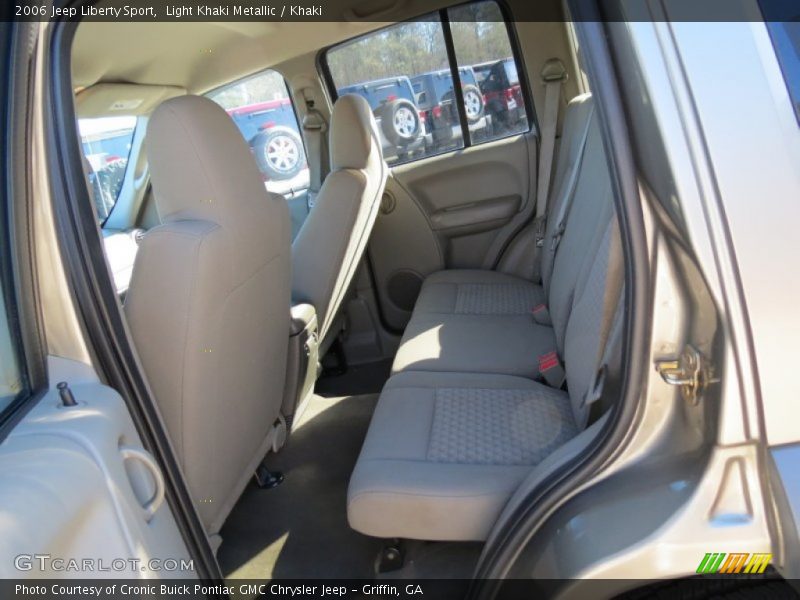 Light Khaki Metallic / Khaki 2006 Jeep Liberty Sport