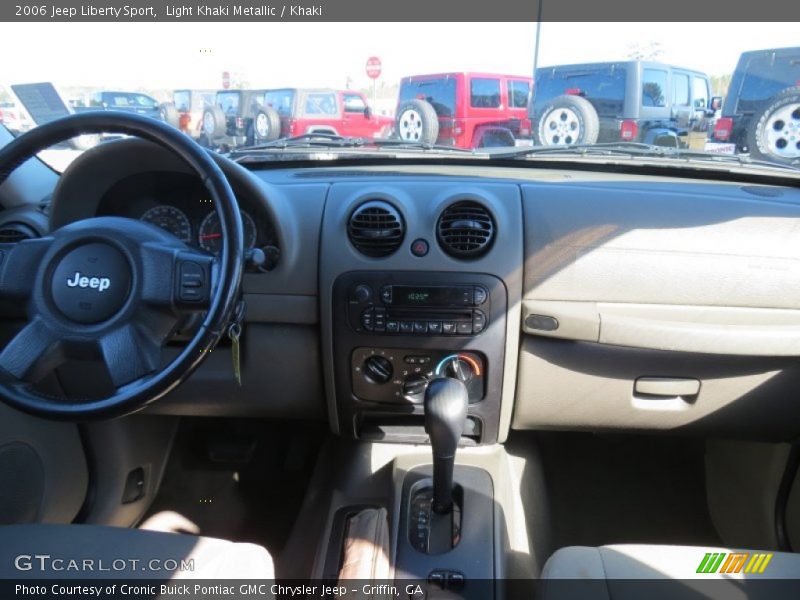 Light Khaki Metallic / Khaki 2006 Jeep Liberty Sport