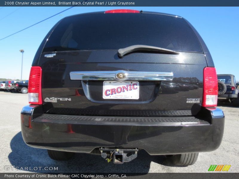 Brilliant Black Crystal Pearl / Light Graystone 2008 Chrysler Aspen Limited
